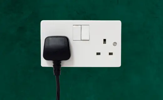 plug in battery 2
